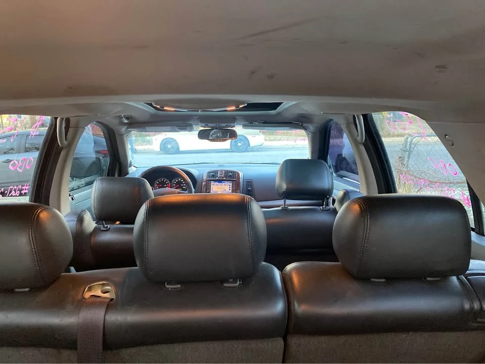 2005 Cadillac SRX - Image 11 of 12