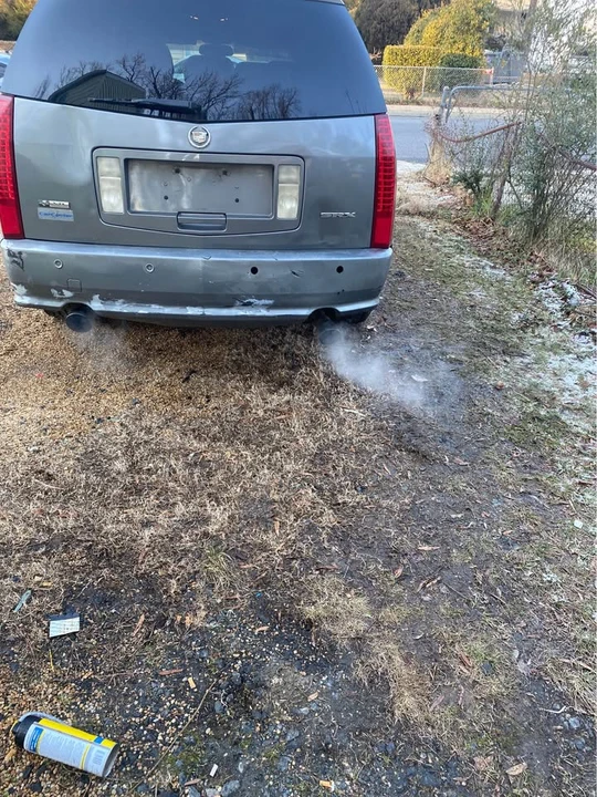 2005 Cadillac SRX - Image 3 of 12