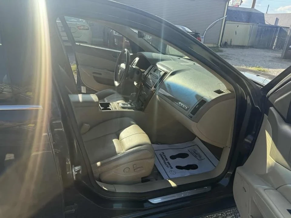 2005 Cadillac STS - Image 11 of 16