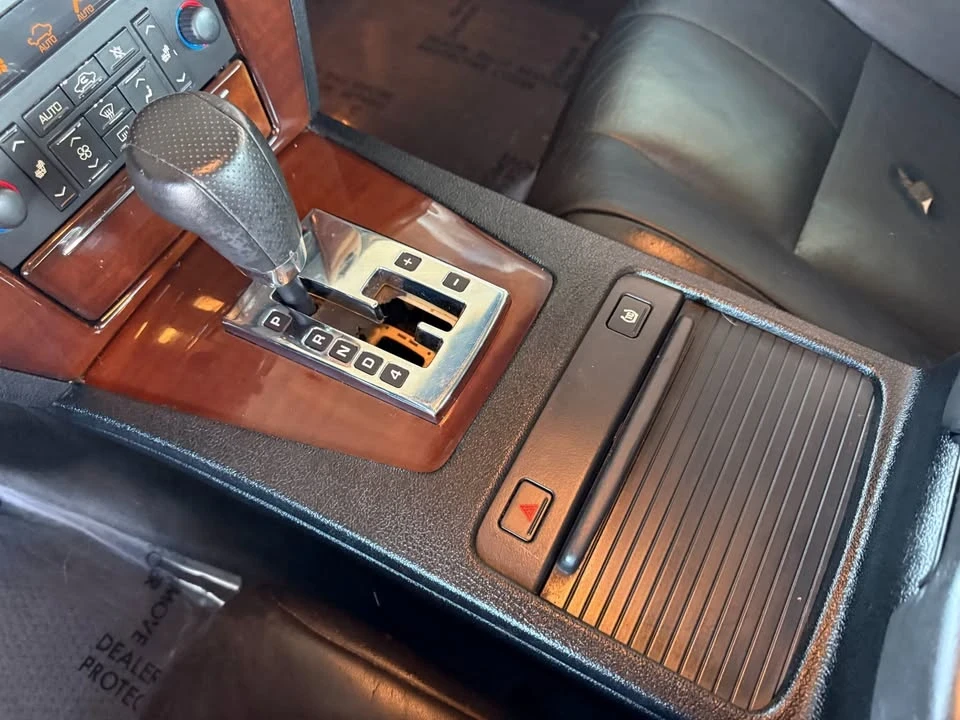 2005 Cadillac STS - Image 16 of 20
