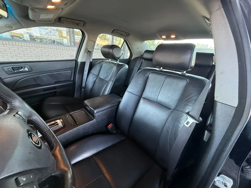 2005 Cadillac STS - Image 9 of 20