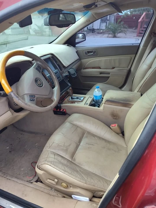 2005 Cadillac STS - Image 5 of 6