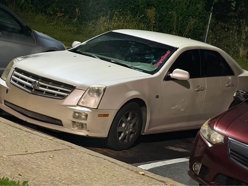 2005 Cadillac STS - Image 4 of 17
