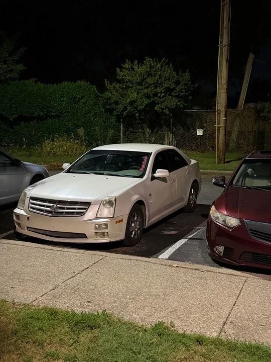2005 Cadillac STS - Image 5 of 17