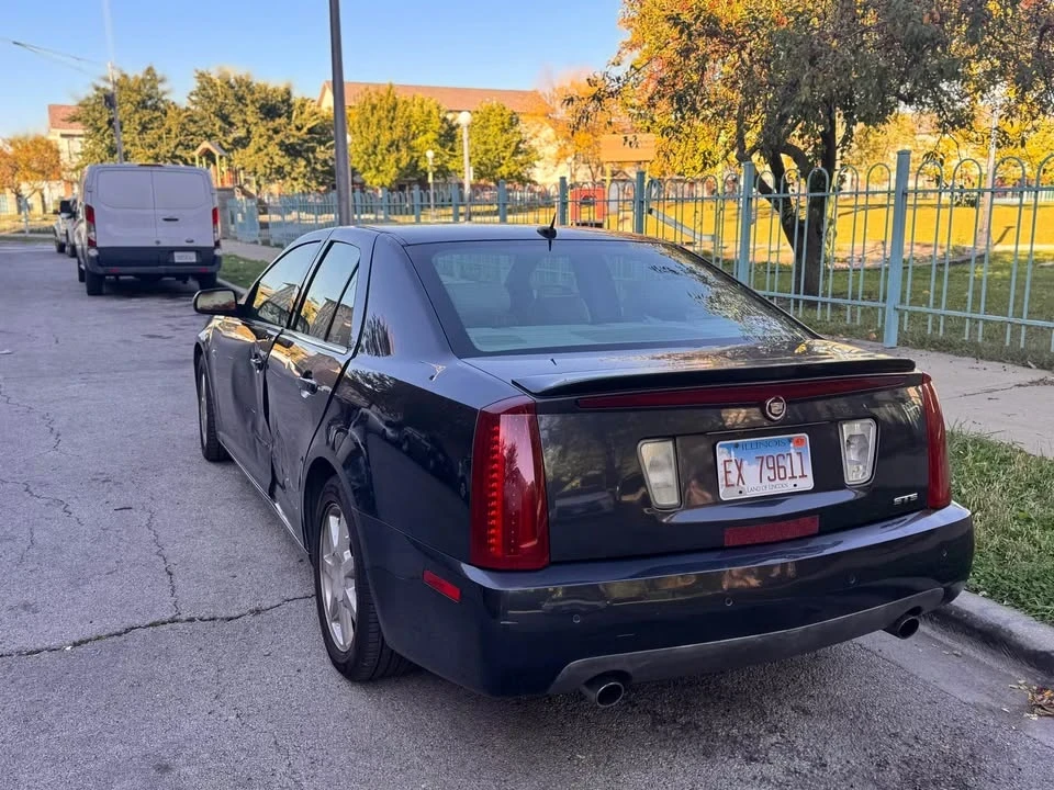 2005 Cadillac STS - Image 3 of 8
