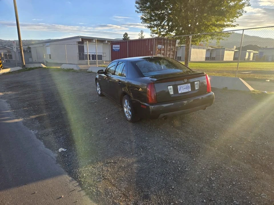 2005 Cadillac STS - Image 3 of 5