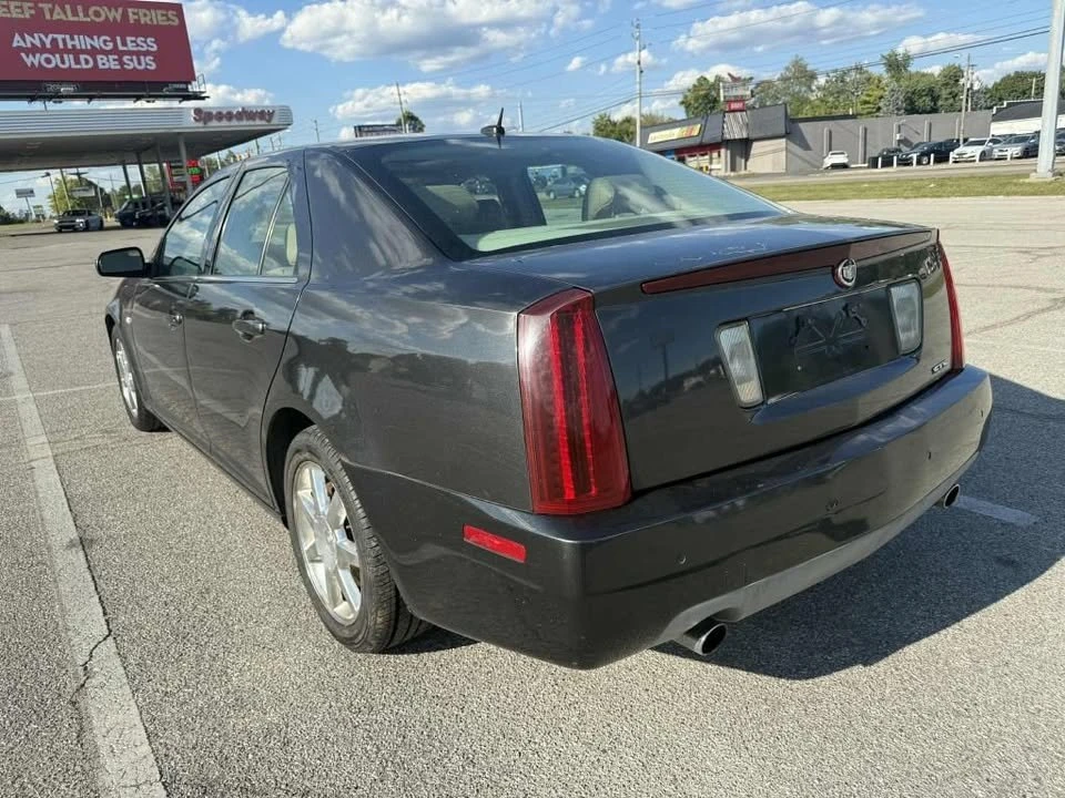 2005 Cadillac STS - Image 6 of 16