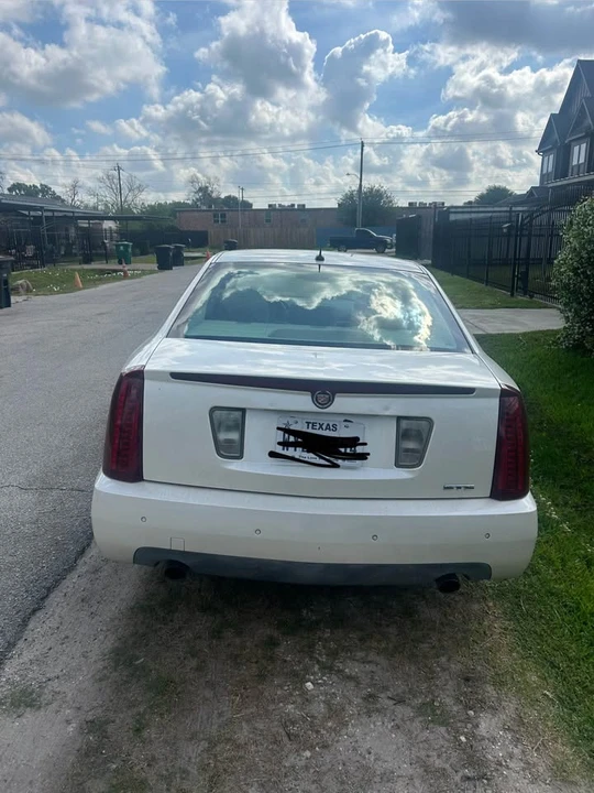 2005 Cadillac STS - Image 3 of 9