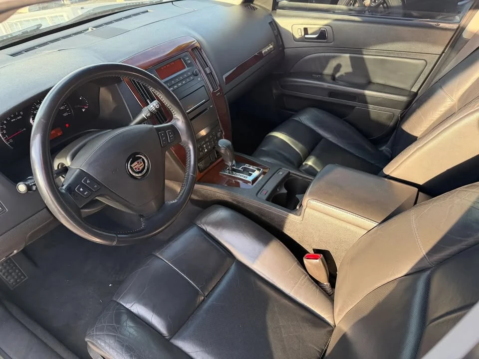 2005 Cadillac STS - Image 11 of 20