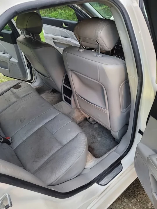2005 Cadillac STS - Image 13 of 14
