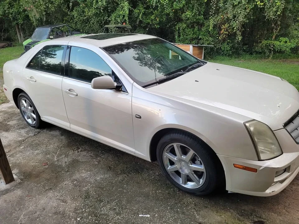2005 Cadillac STS - Image 4 of 14