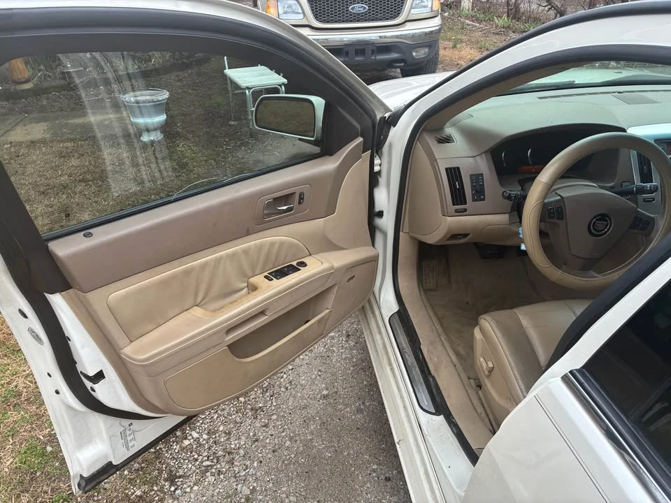 2005 Cadillac STS - Image 7 of 7