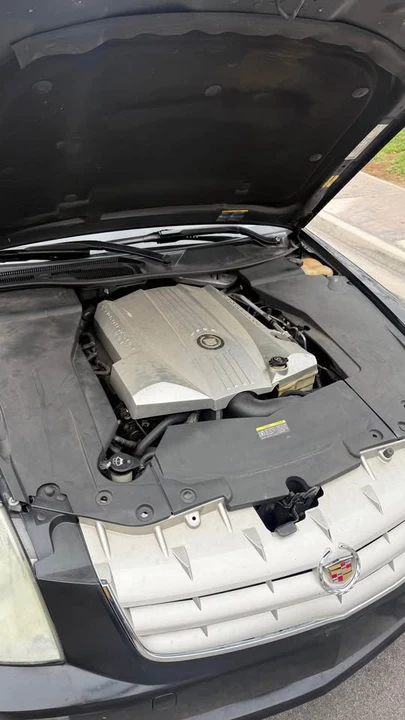 2005 Cadillac STS - Image 11 of 13