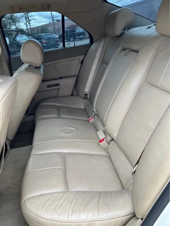 2005 Cadillac STS - Image 8 of 13