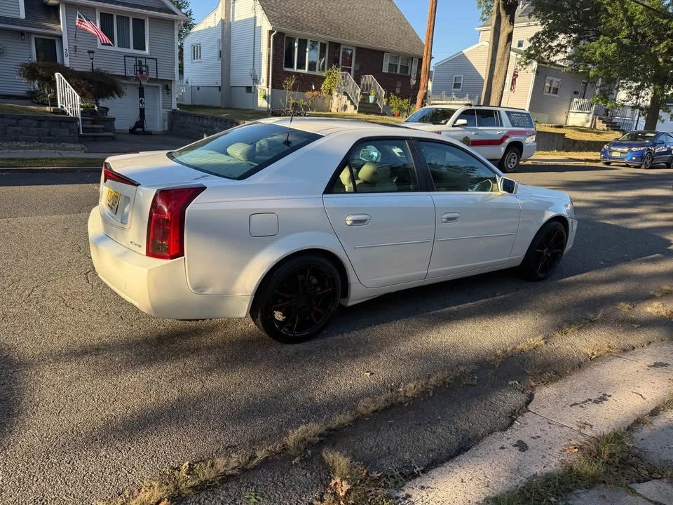2005 Cadillac STS - Image 5 of 15