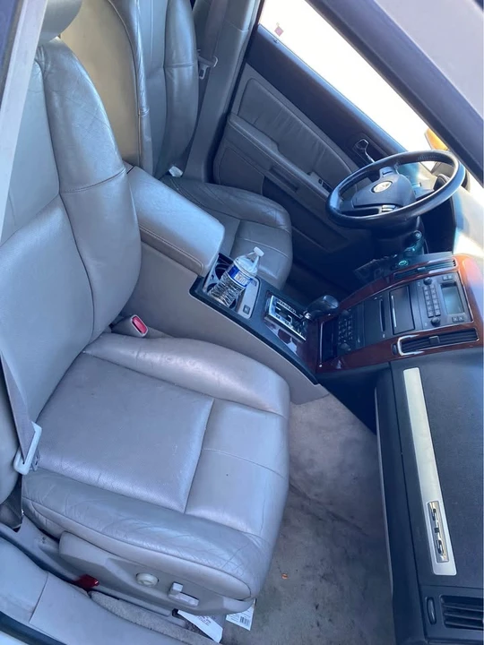 2005 Cadillac STS - Image 3 of 4