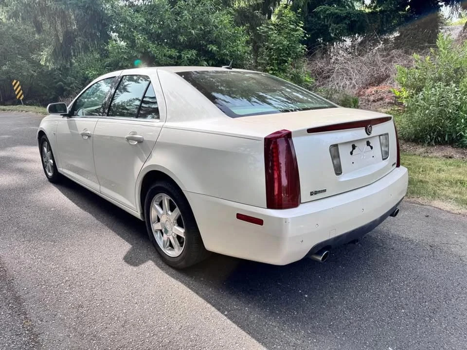 2005 Cadillac STS - Image 3 of 16