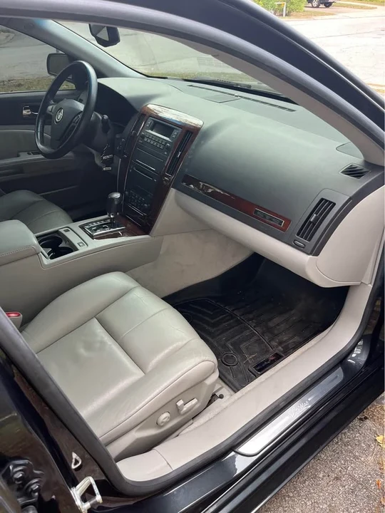 2005 Cadillac STS - Image 3 of 5