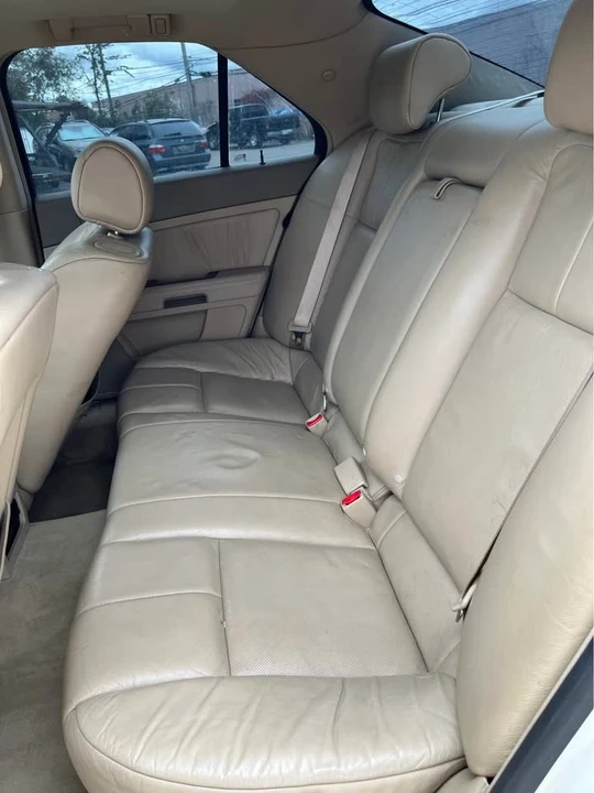 2005 Cadillac STS - Image 9 of 13