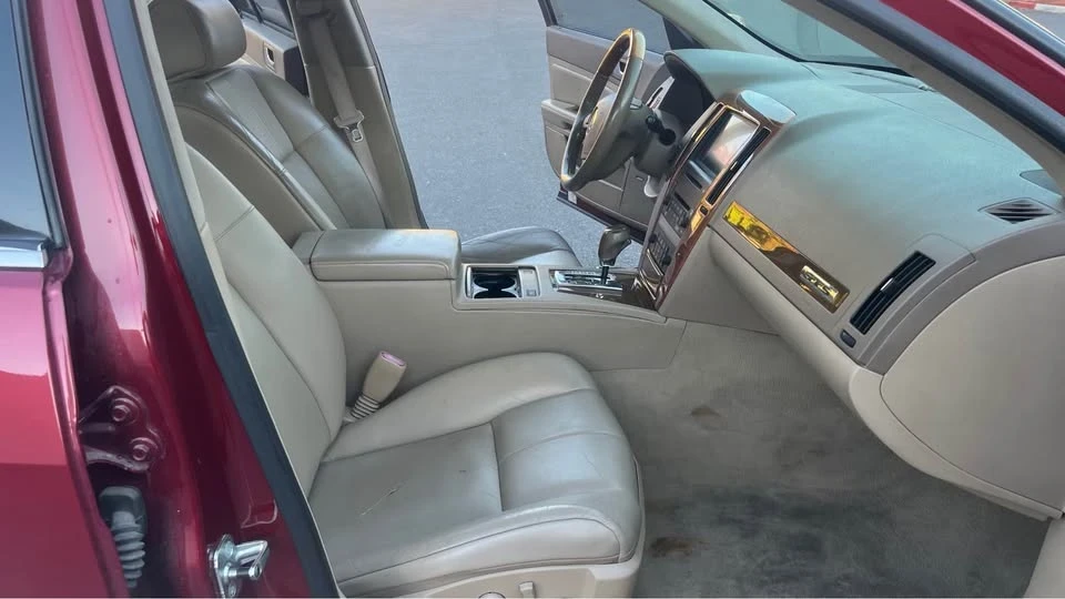 2005 Cadillac STS - Image 7 of 10