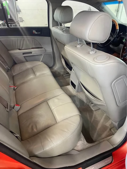 2005 Cadillac STS - Image 6 of 7