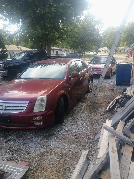 2005 Cadillac STS - Image 3 of 4