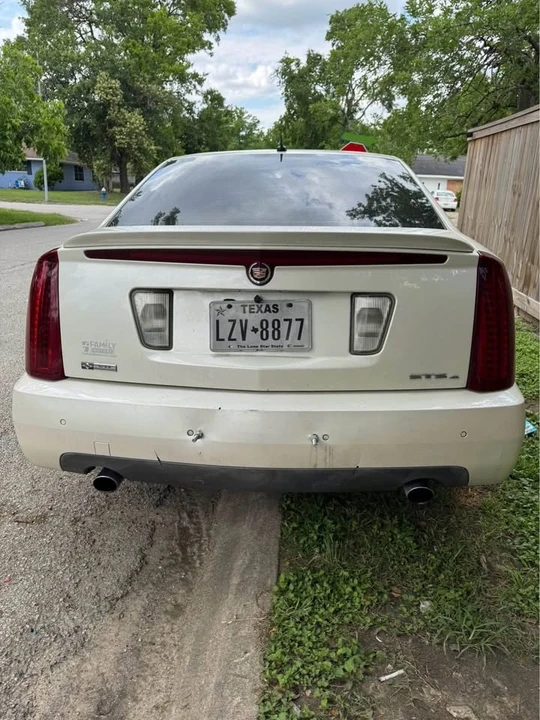 2005 Cadillac STS - Image 5 of 5