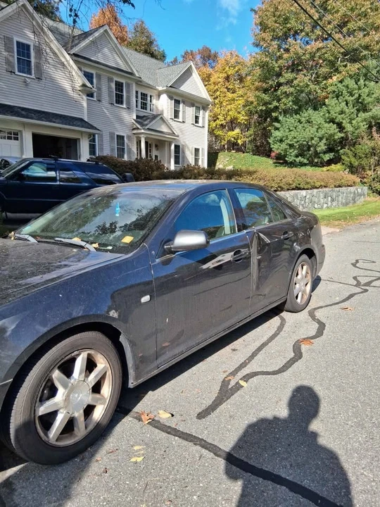 2005 Cadillac STS - Image 2 of 9