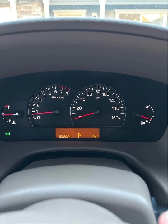 2005 Cadillac STS - Image 16 of 17