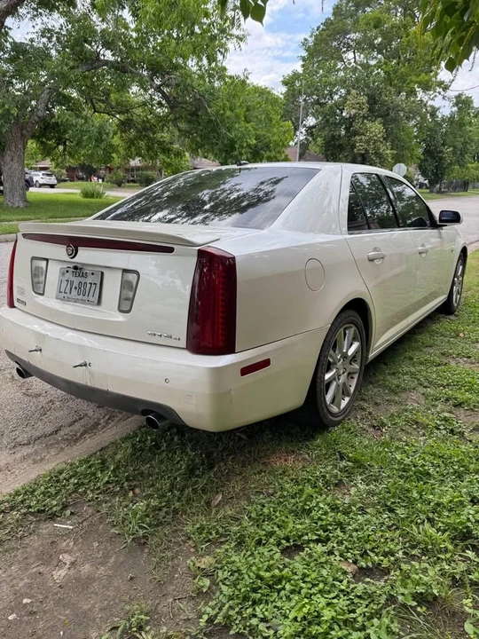 2005 Cadillac STS - Image 4 of 5