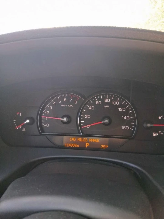 2005 Cadillac STS - Image 8 of 9