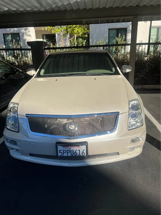 2005 Cadillac STS - Image 9 of 9