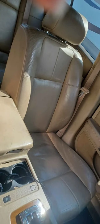 2005 Cadillac STS - Image 10 of 14