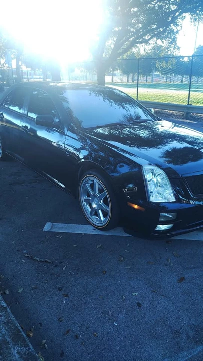 2005 Cadillac STS - Image 5 of 8
