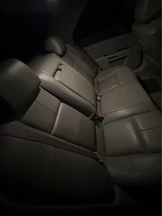 2005 Cadillac STS - Image 5 of 6