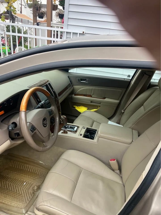 2005 Cadillac STS - Image 4 of 7