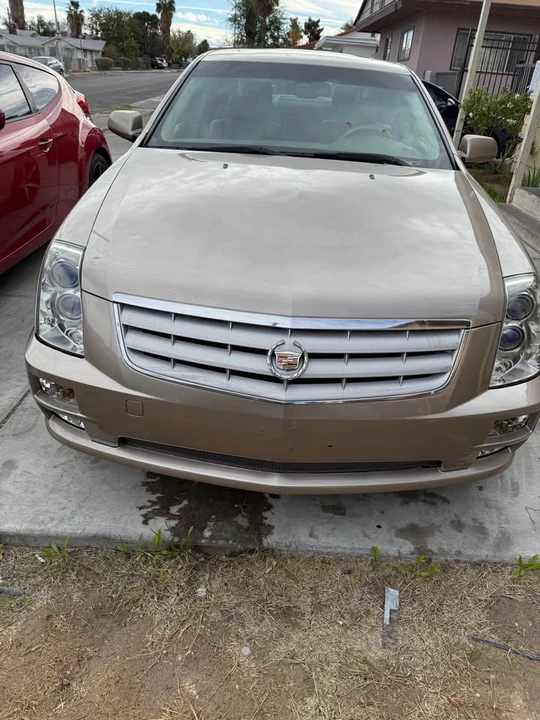 2005 Cadillac STS - Image 6 of 12