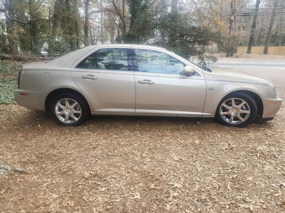 2005 Cadillac STS - Image 3 of 14