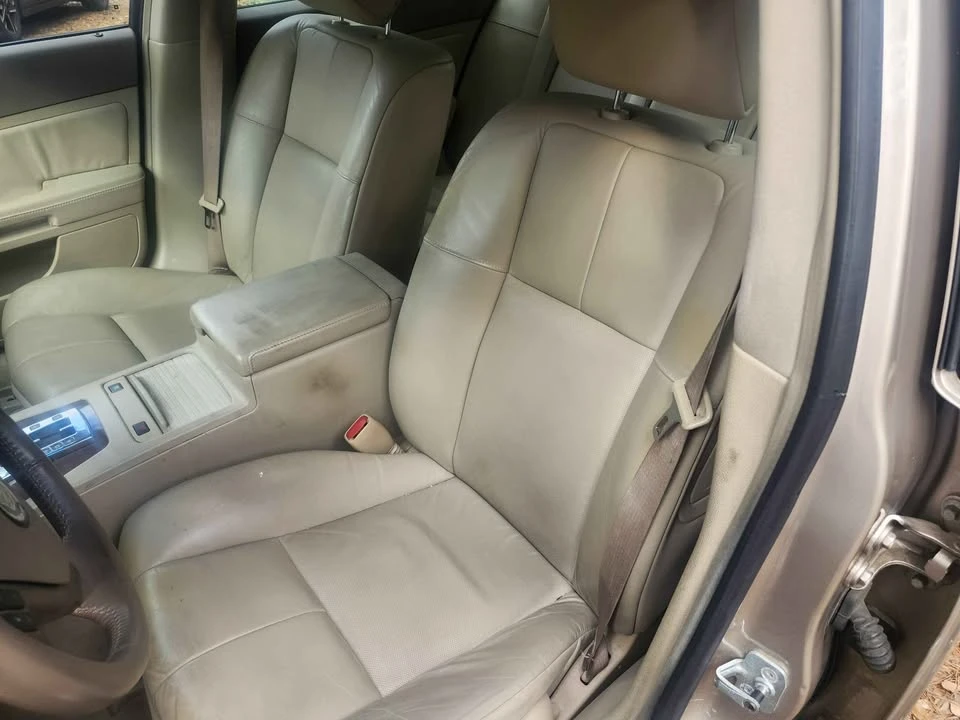 2005 Cadillac STS - Image 13 of 14