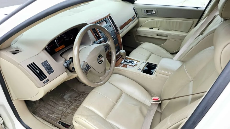 2005 Cadillac STS - Image 7 of 16