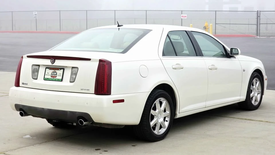 2005 Cadillac STS - Image 3 of 16