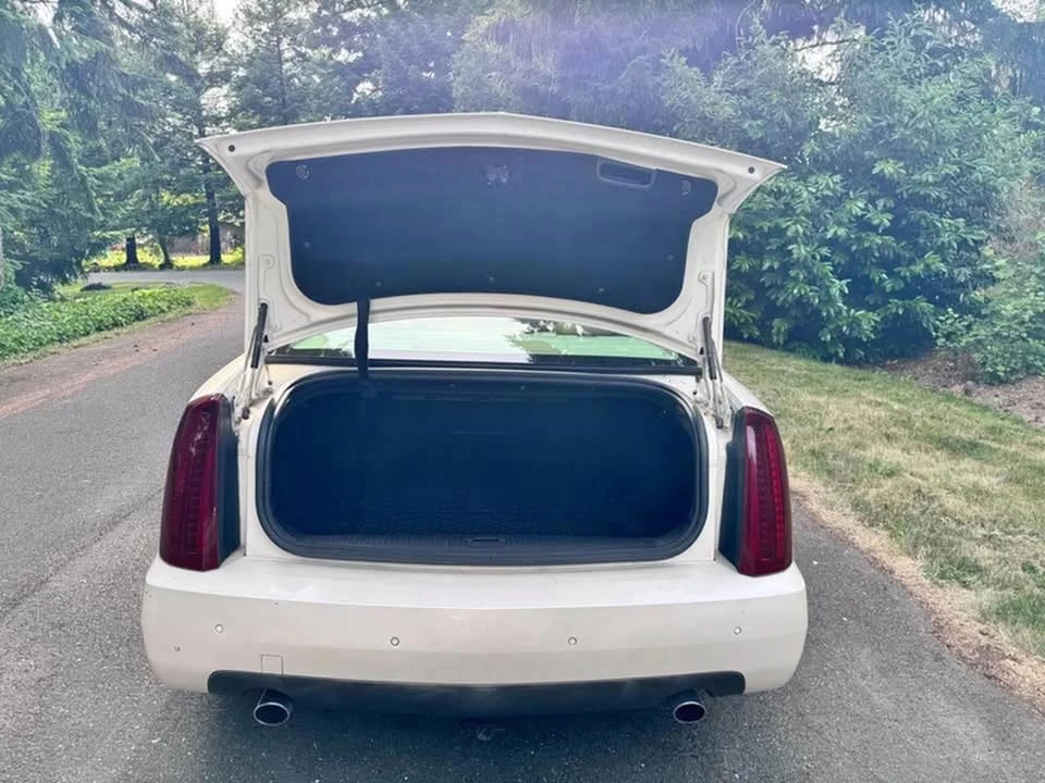 2005 Cadillac STS - Image 15 of 16