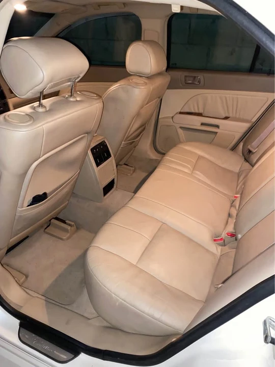 2005 Cadillac STS - Image 7 of 9