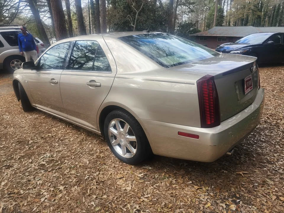 2005 Cadillac STS - Image 6 of 14