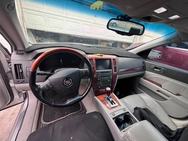 2005 Cadillac STS - Image 7 of 11