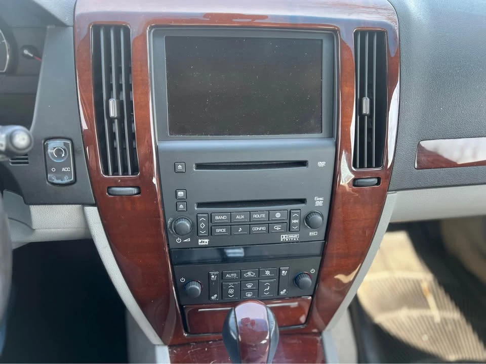 2005 Cadillac STS - Image 18 of 20