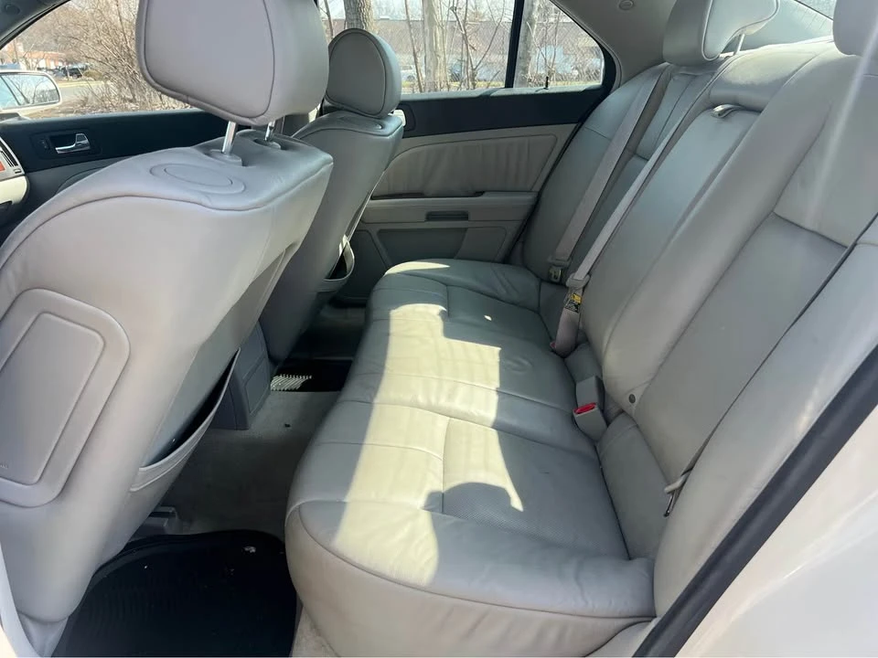 2005 Cadillac STS - Image 10 of 20