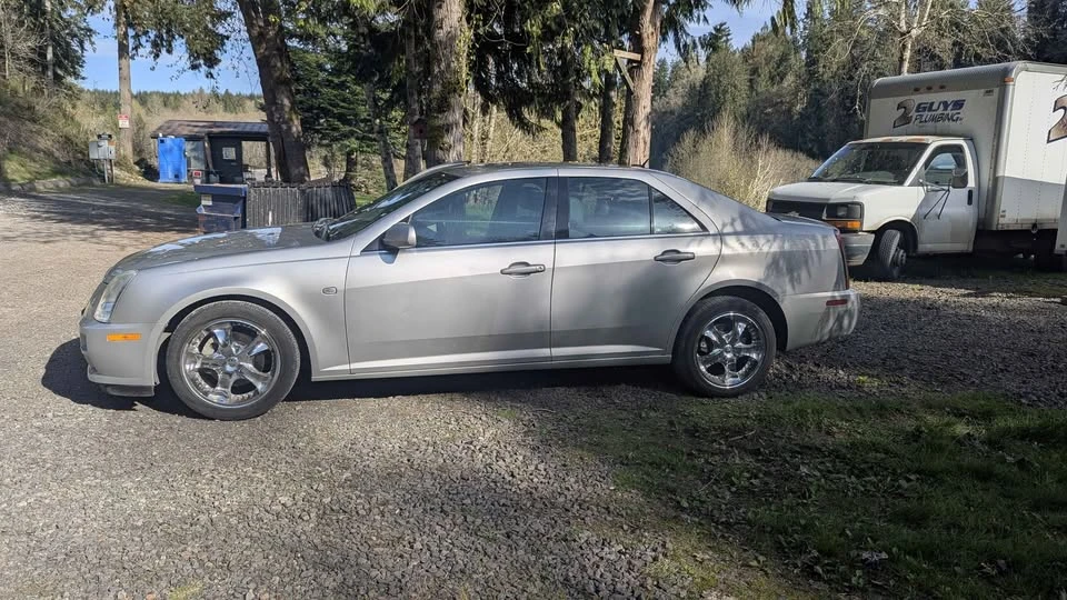 2005 Cadillac STS - Image 3 of 4