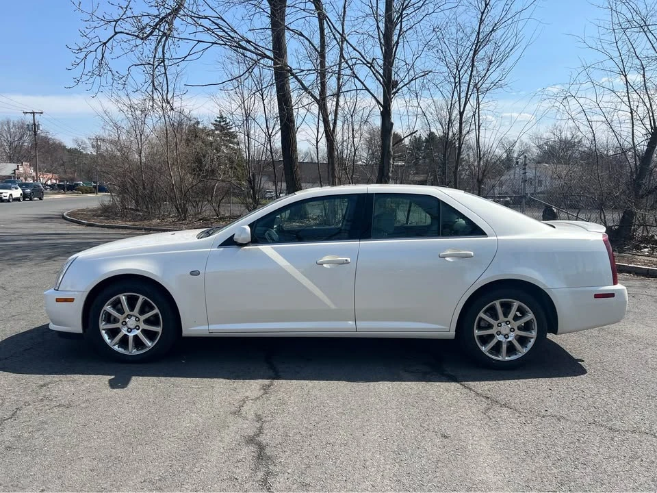 2005 Cadillac STS - Image 2 of 20
