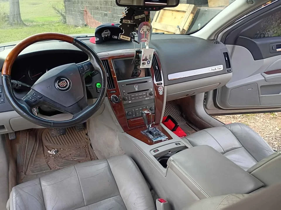 2005 Cadillac STS - Image 3 of 3
